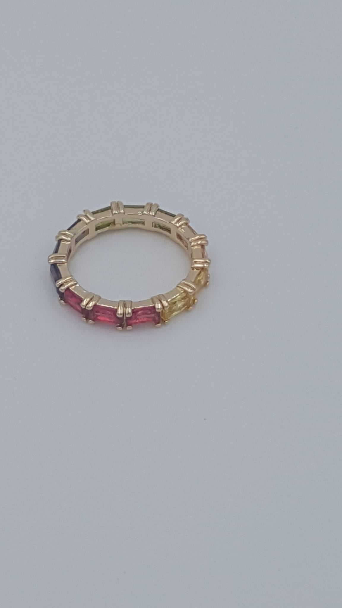 Stylish shiny cubic zirconia ring