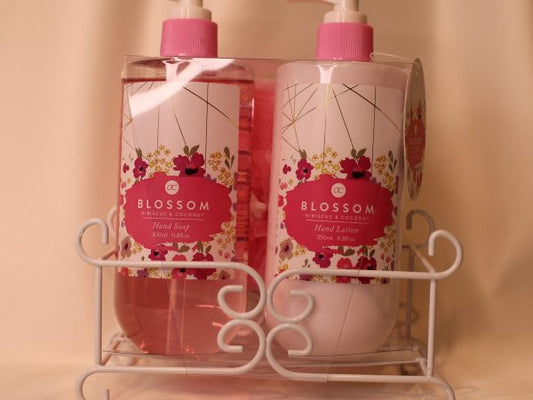 Blossom Hand Care Set In Wire Basket”(3PCS)