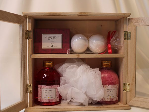 A Moment For You, Bath Set (6pcs).