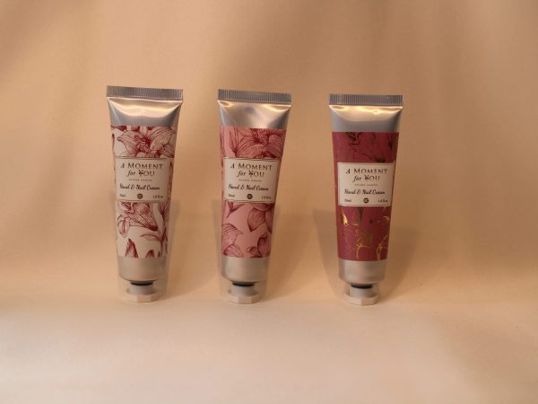 A Moment For Your Hand & Nail Cream (3pcs)