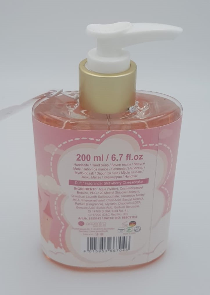 Soap dispenser, LITTLE PRINCESS with hand soap.