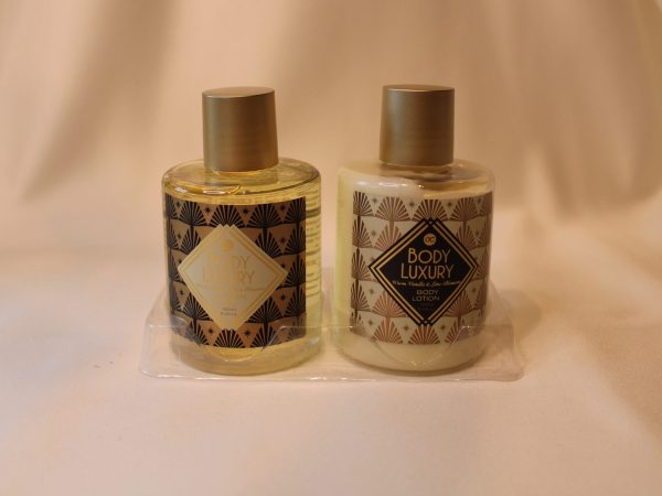 Bath Set BODY LUXURY In A Gift Box (2 Pcs.)