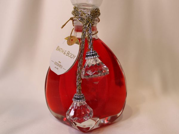 Luxurious Shower Gel In A Large Glass Bottle Whit Cord