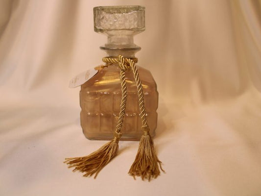 Luxurious Shower Gel In A Large Glass Bottle With A Stunning Cord 